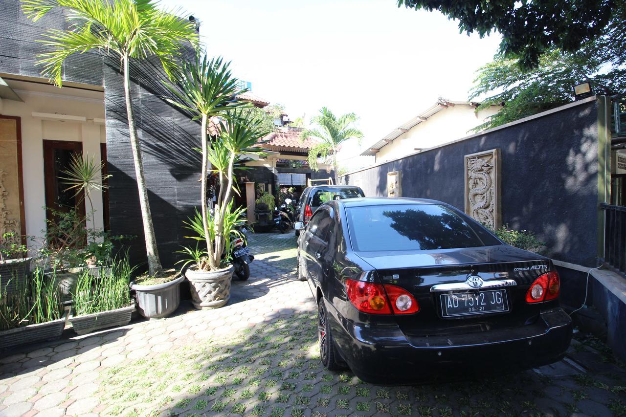 Reddoorz Plus Near Tugu Jogja 2 Yogyakarta Exterior foto
